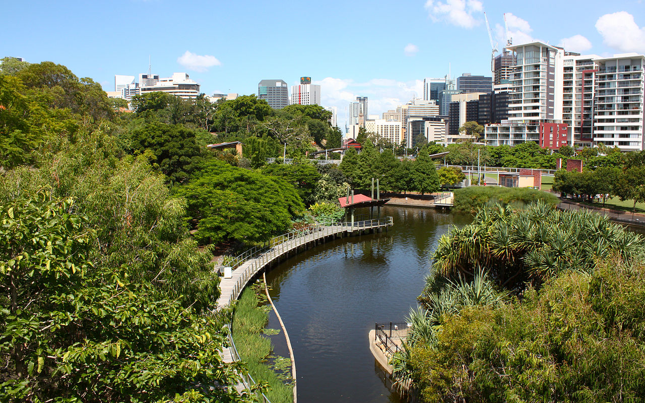 Book A Chauffeur To Brisbane's Roma Street Parkland