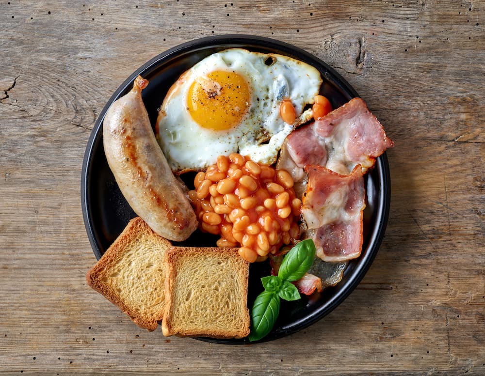 plate of breakfast 